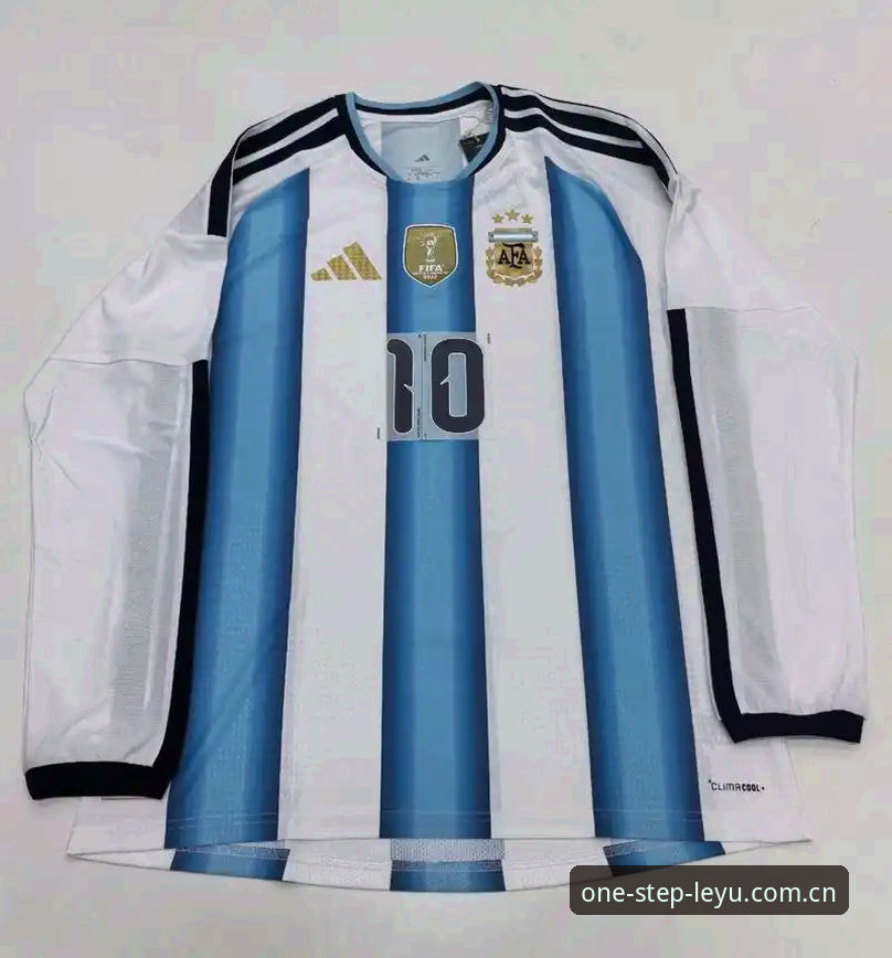 2026世界杯球衣撕裂事件背后的装备选择指南